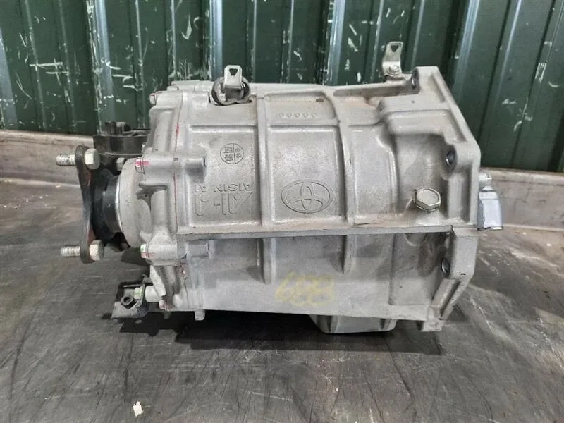 2007-2013 Toyota Tundra 5.7L Transfer Case OEM image 4