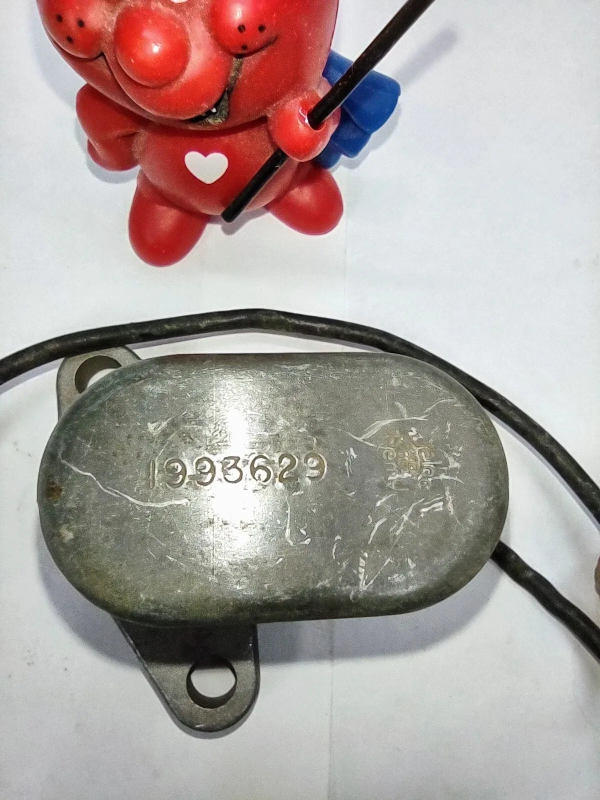 1964-65 Olds, 1964 Buick & Pontiac Detent Body Solenoid Valve - Delco Remy 1993629 image 3