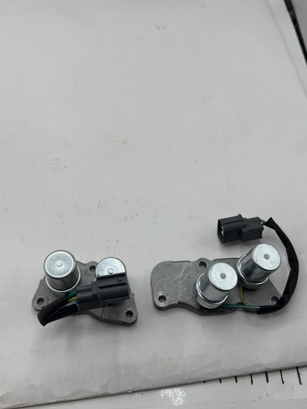 Honda Accord Transmission Shift Control & Lockup Solenoid Kit image 3