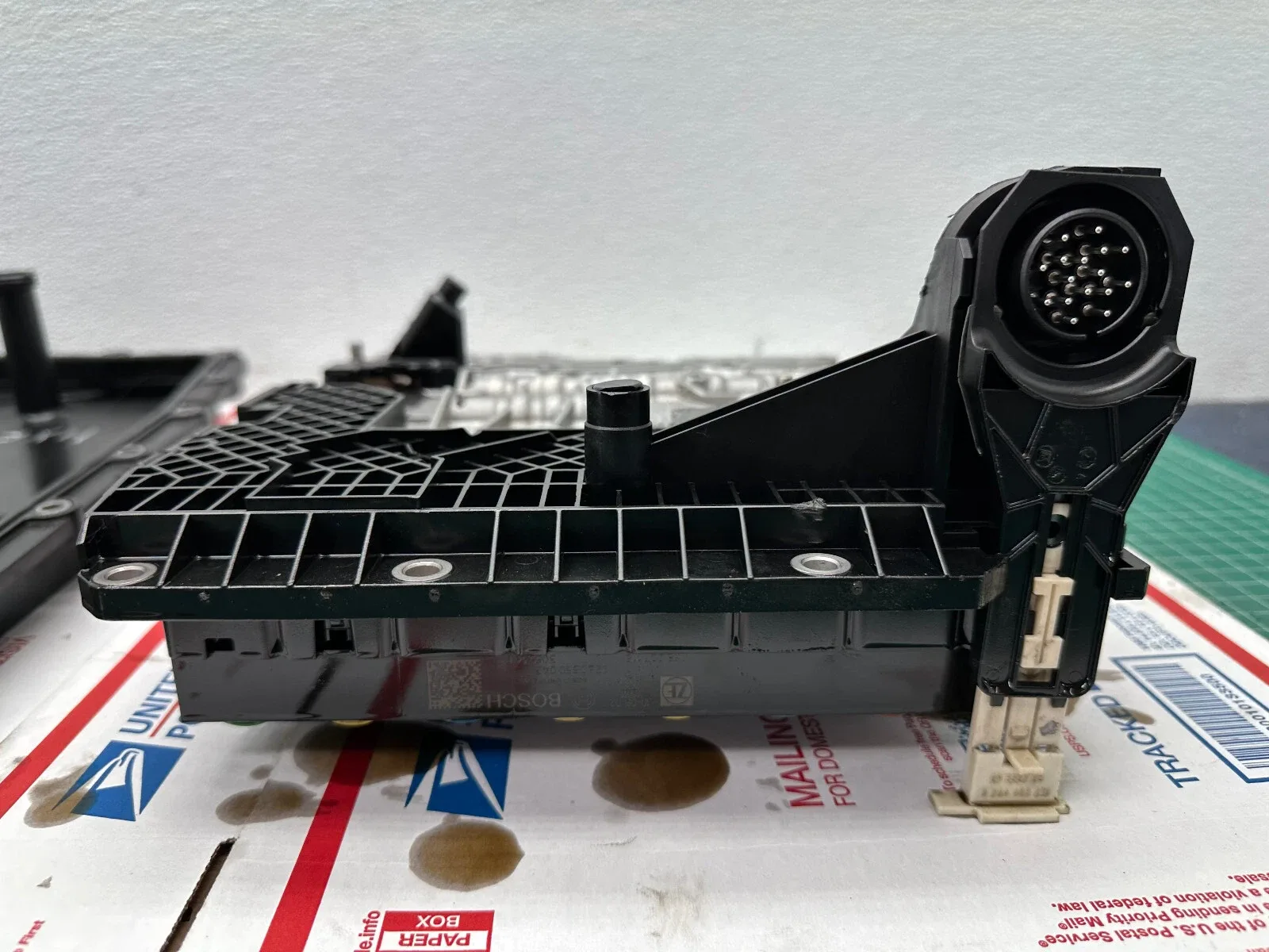 2010-2015 Jaguar XF/XK 5.0L Transmission Valve Body Mechatronics 9X23-7000-CC image 4
