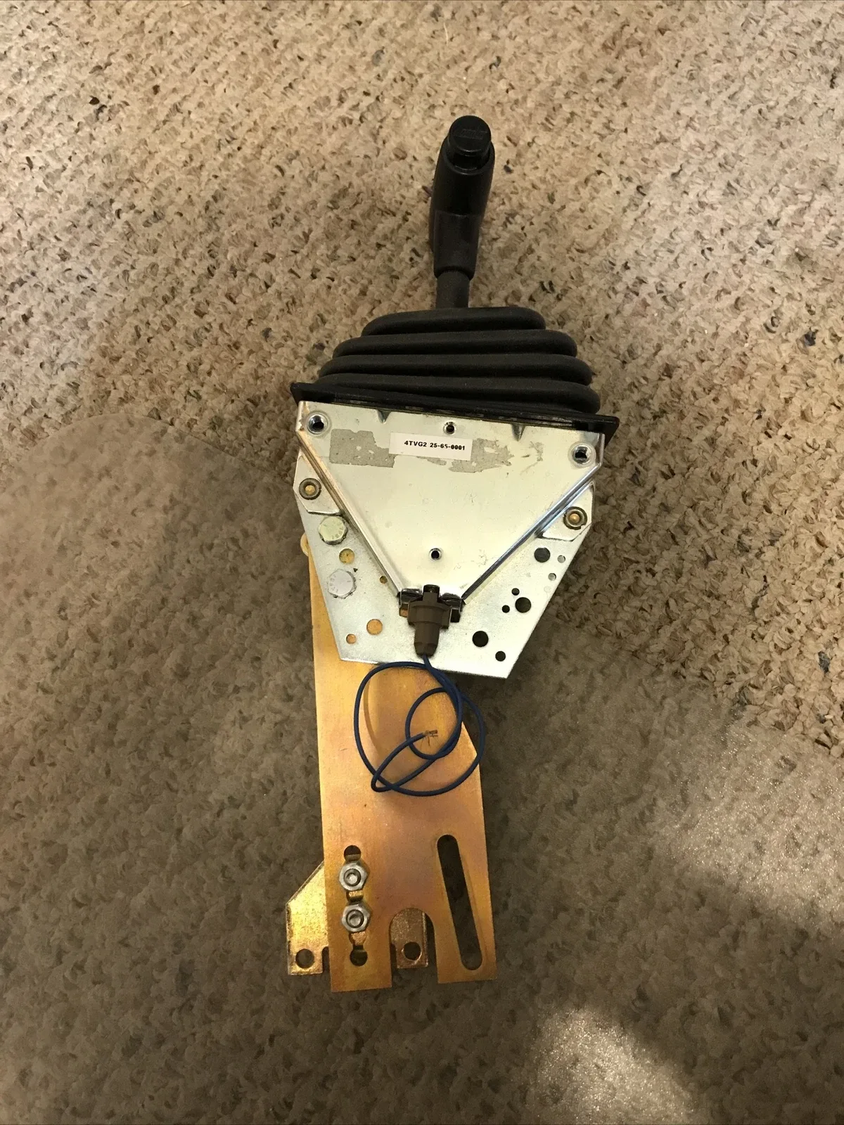 Ford Bronco Automatic Floor Shifter Kit S674SJ (1966,1967,1968,1969,1970,1971,1972,1974,1976,1984,1988,1991,1992) image 3