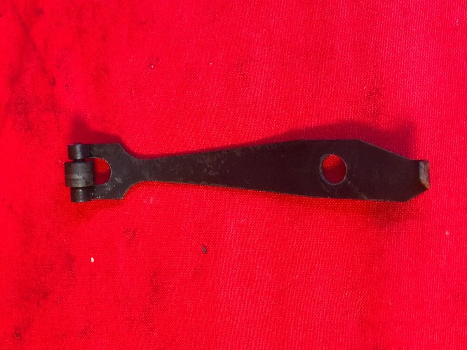 GM TH200/200 Hydromatic Valve Body Detent Spring Roller - OEM TH200 image 3