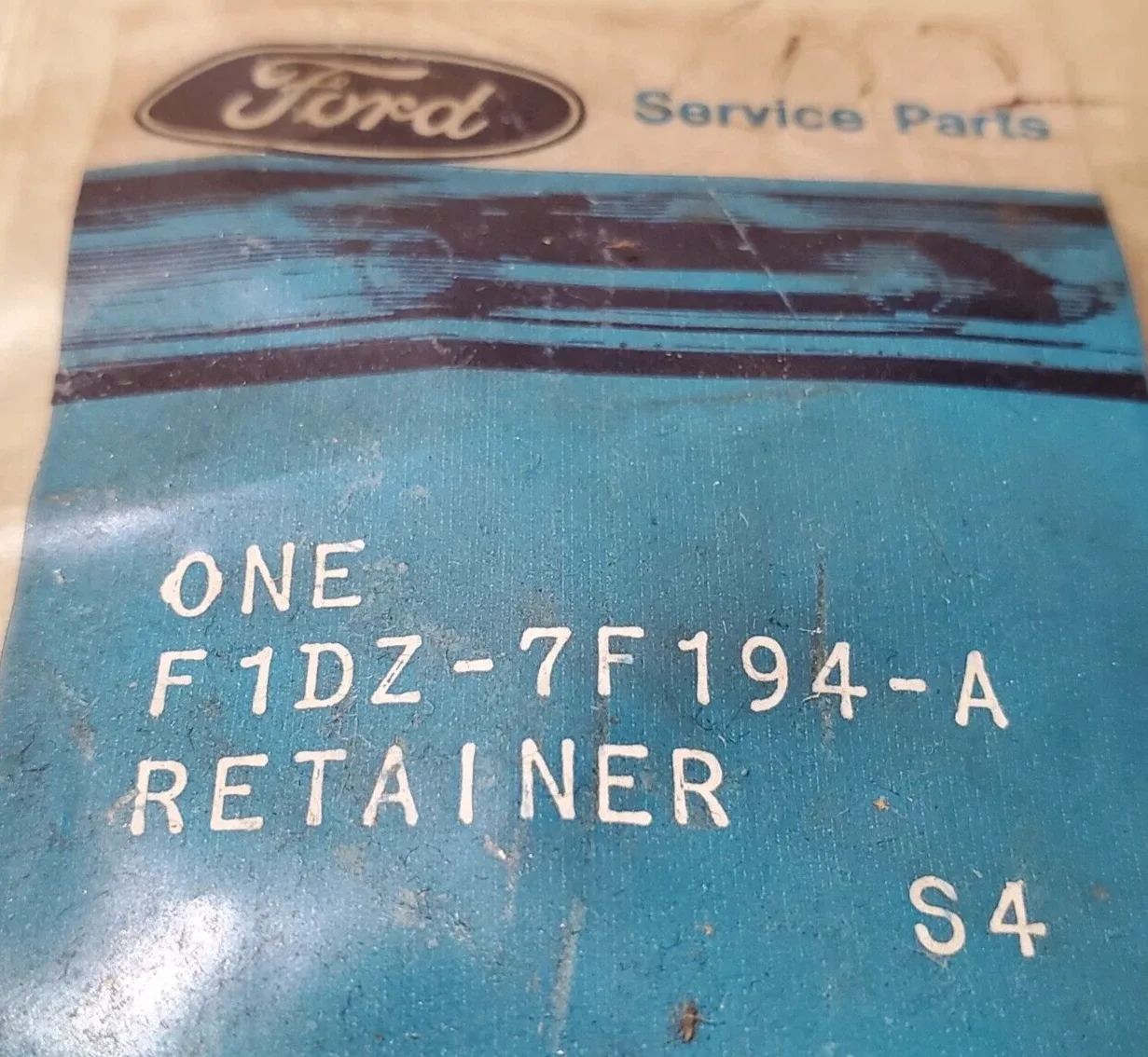 Ford Transmission Valve Body Spring Retainer Clip F1DZ-7F194-A image 2