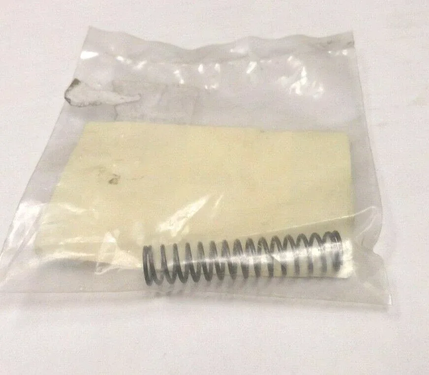 Land Rover RTC4282 Automatic Transmission Valve Body (Long Spring) image 3