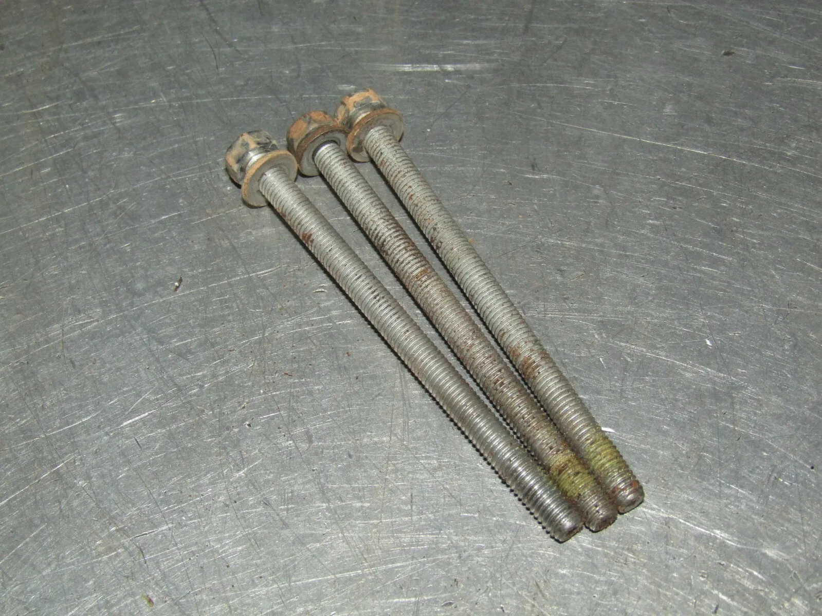 2011-2016 Dodge Journey 2.4L transmission valve body bolt set