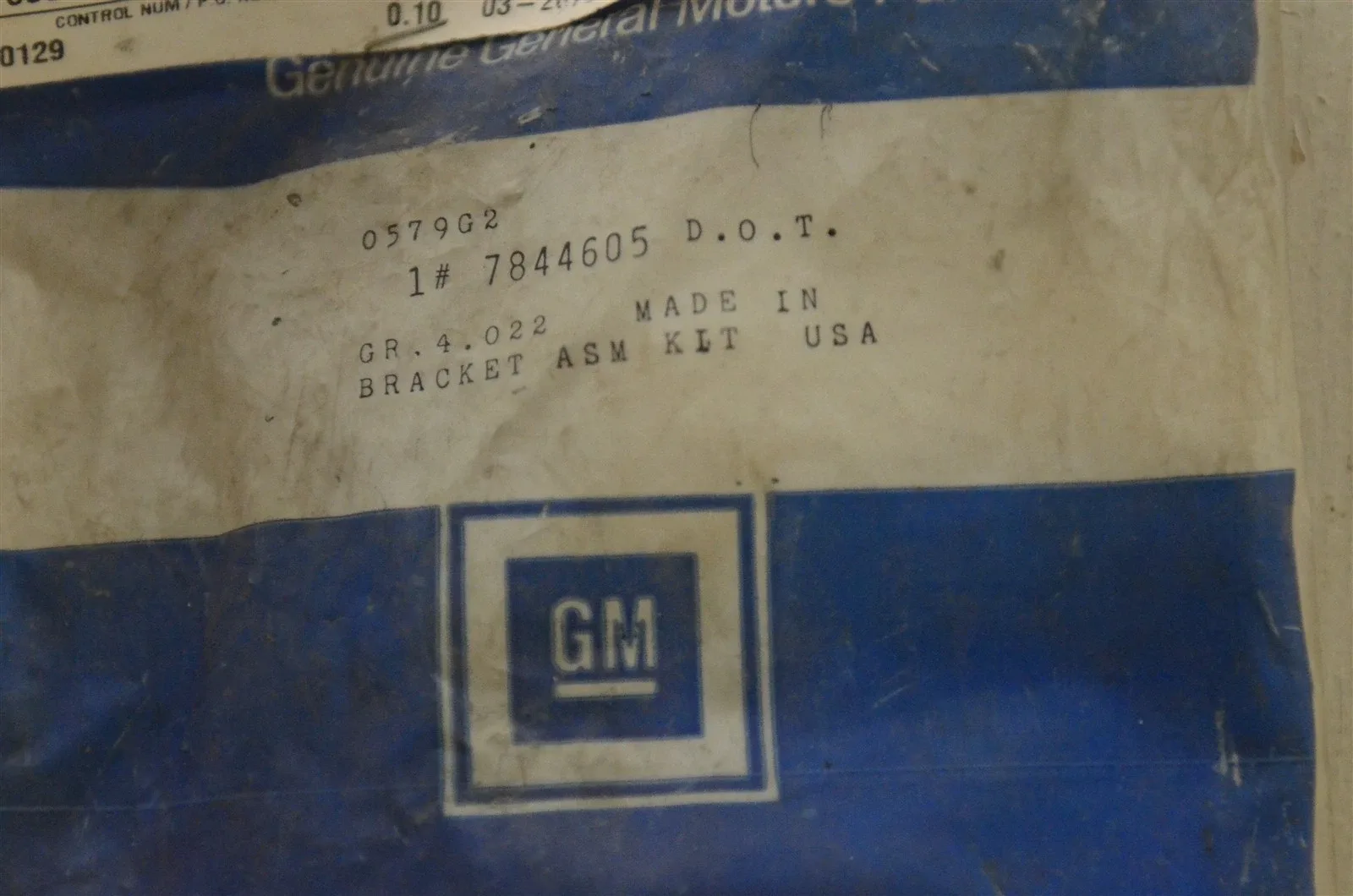 Genuine OEM NOS GM 7844605 Transmission Shift Control Selector Bracket Kit 85-96 image 2