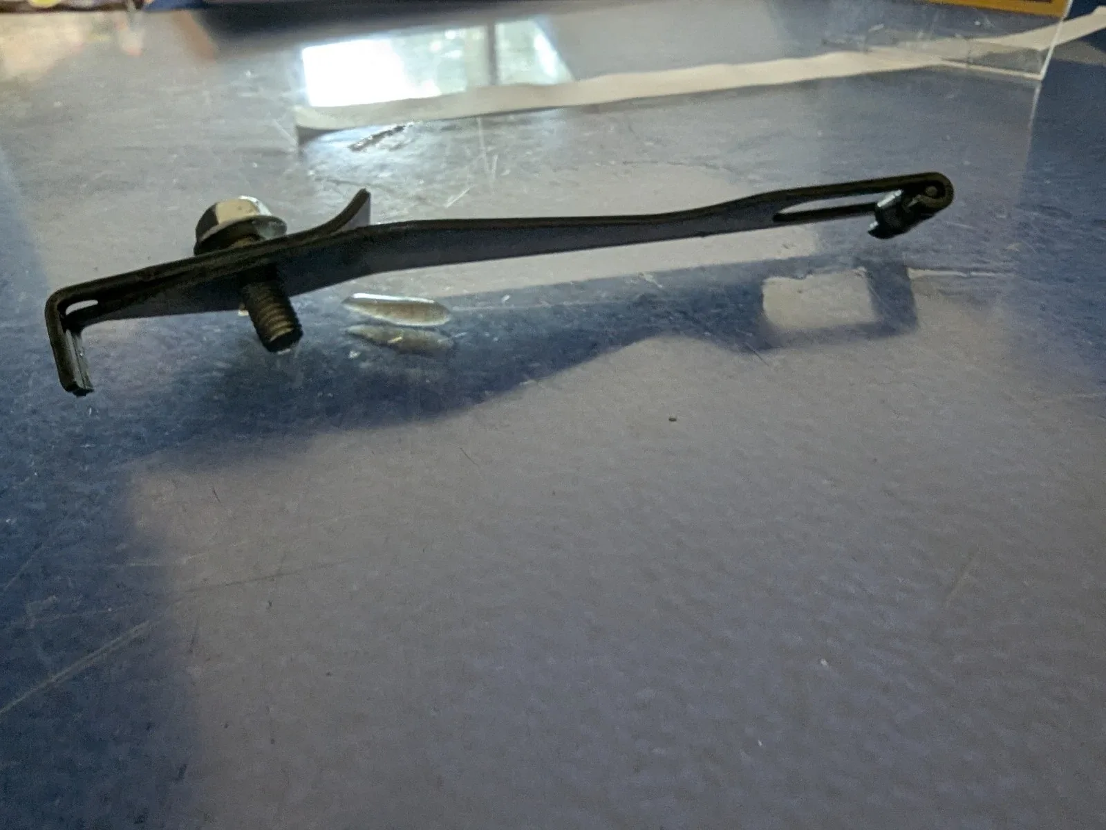Toyota LX470 / GX470 A750F Transmission Valve Body Selector Arm Roller OEM image 3