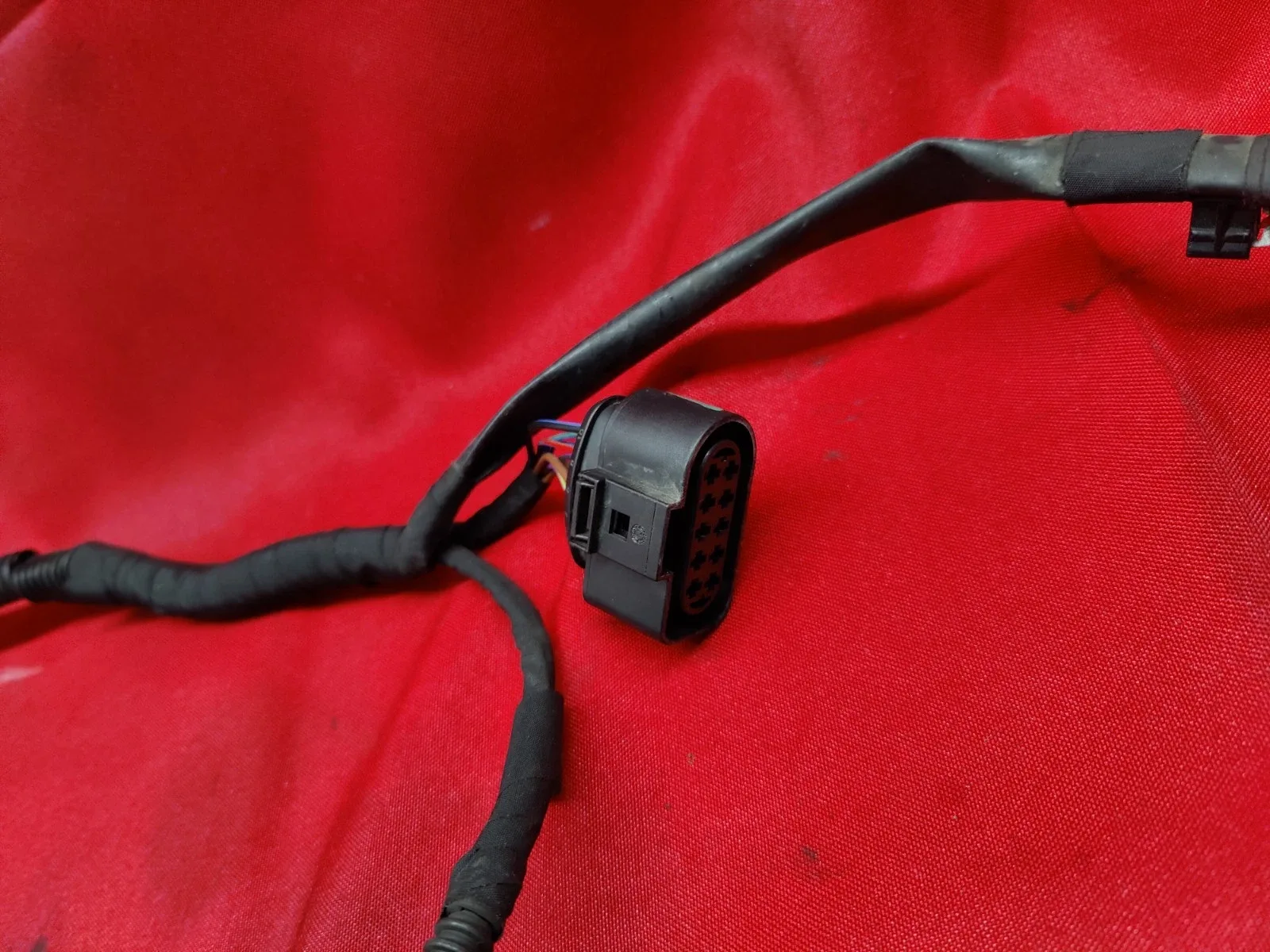 2011-2018 Porsche Cayenne / Panamera Transmission Wiring Harness Pigtail - Valve Body image 4