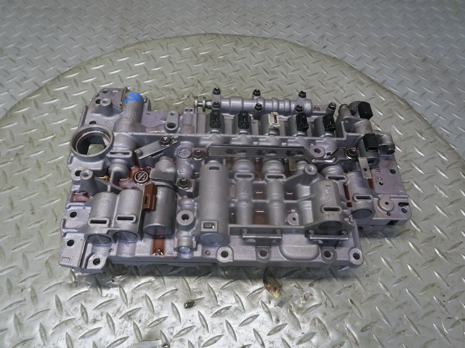 2008-2010 Porsche Cayenne (957) Turbo Transmission Valve Body Mechatronic A48.52