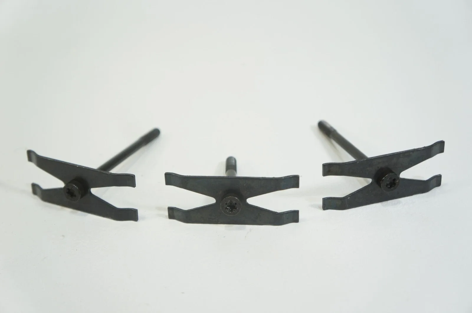 03-12 Bentley Flying Spur GTC Valve Body Solenoid Holders Transmission Set 3 Pcs image 4