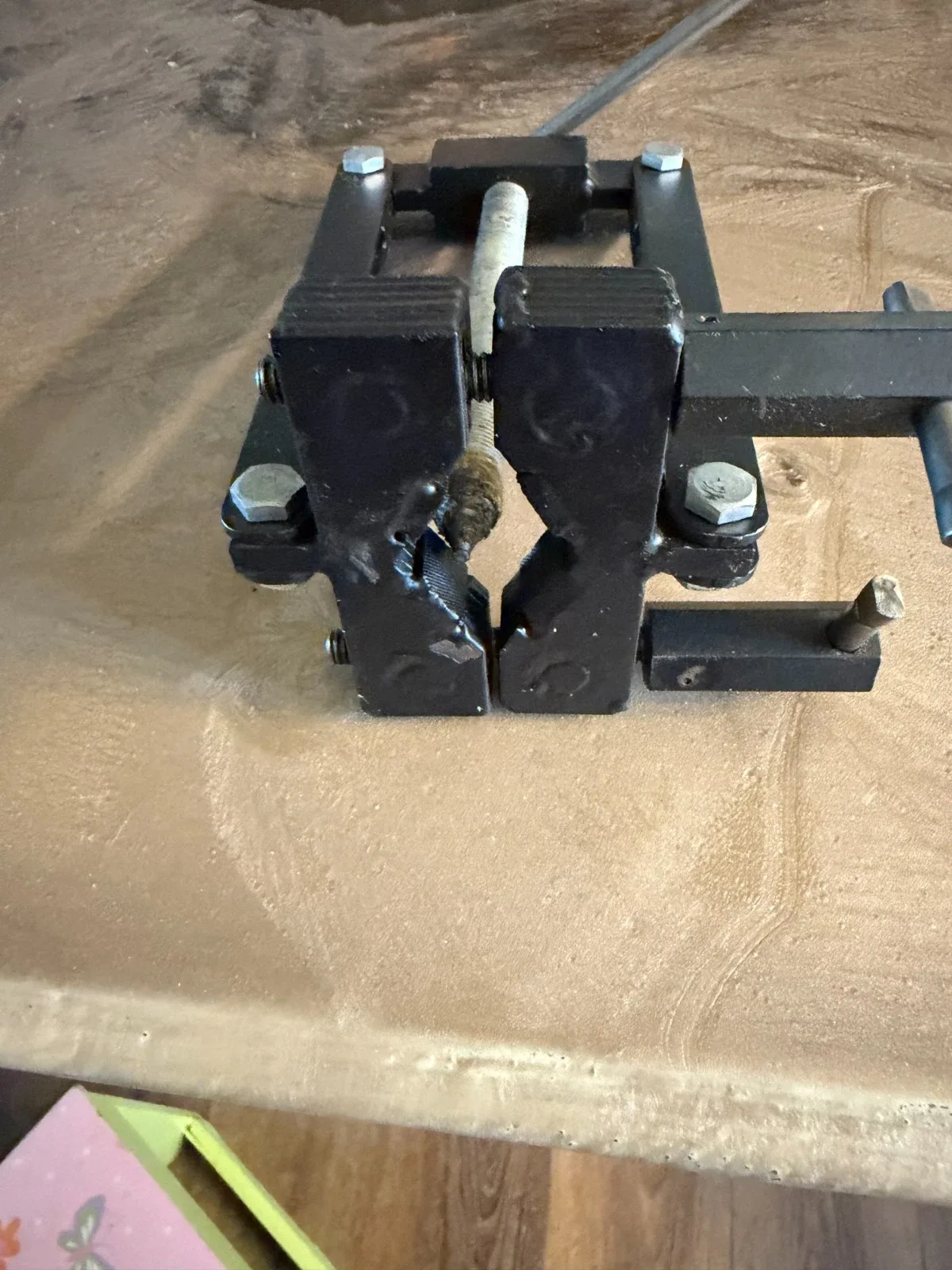Universal Transmission Front Pump Remover / Puller – T-0033 / J-45053 Style image 4