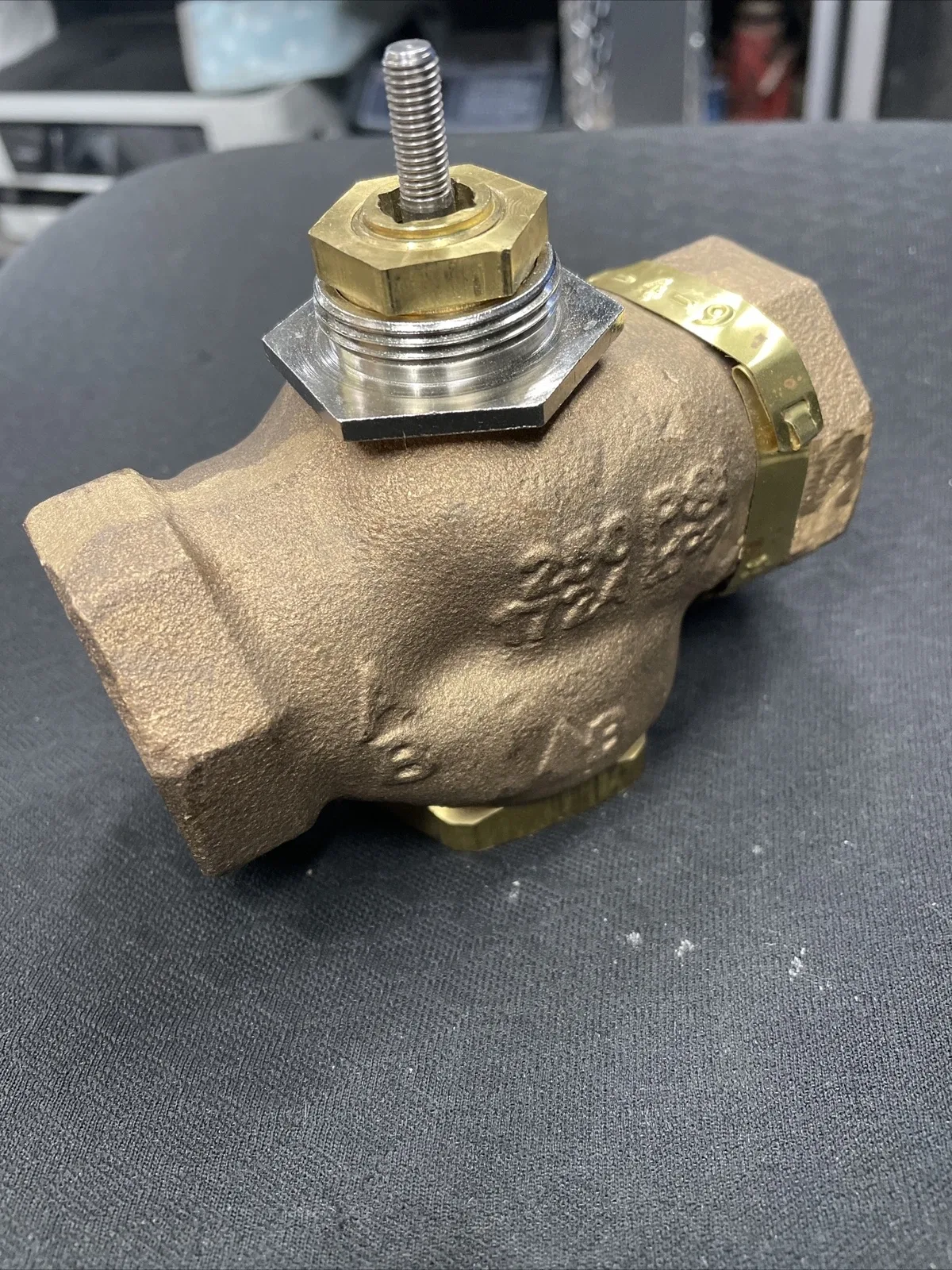 Valve Body VB-7323-0-4-9 image 4