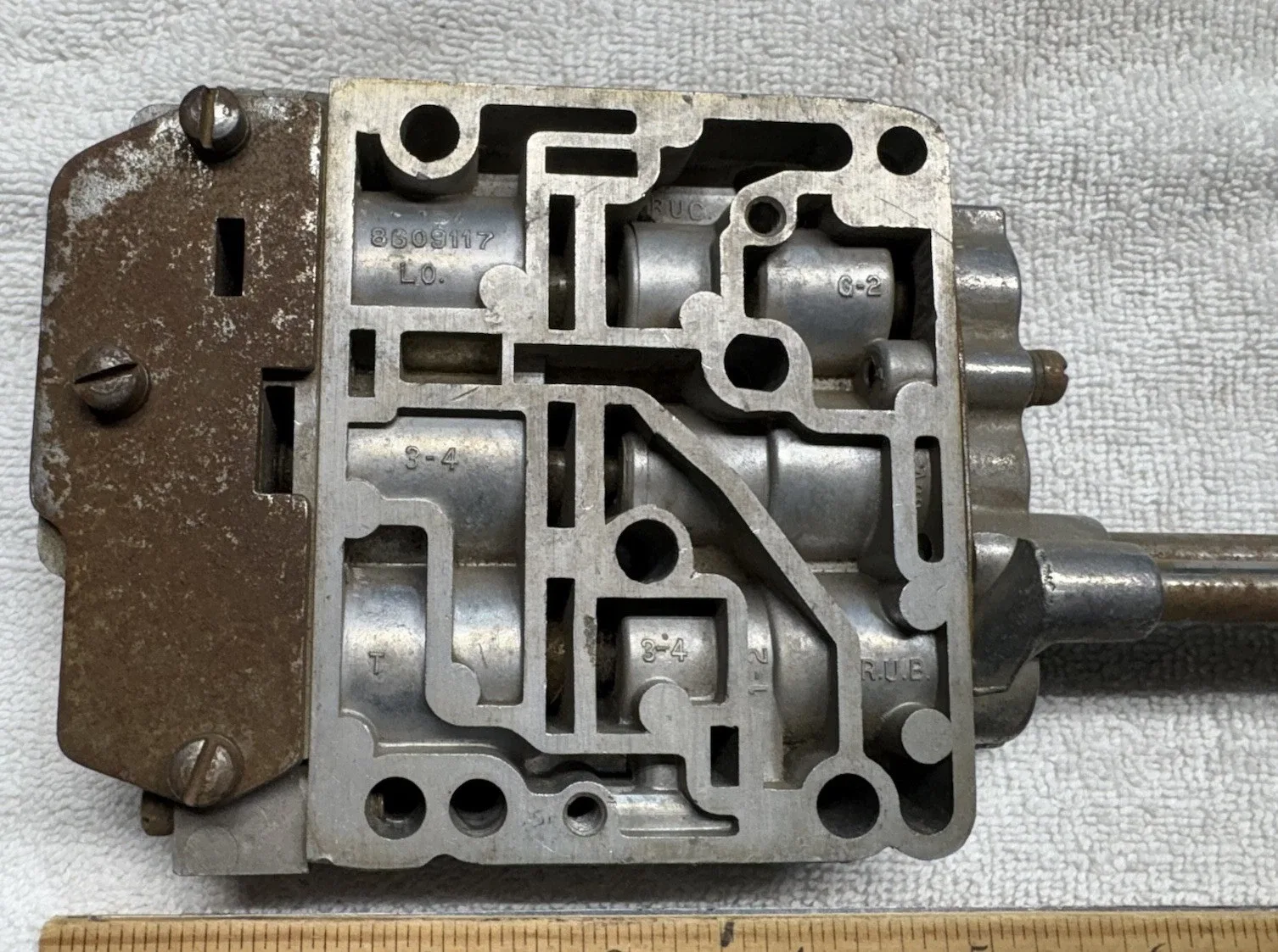GM 1946-1949 Oldsmobile++ w/ HydraMatic Trans. Inner Valve Body #8610750 image 2