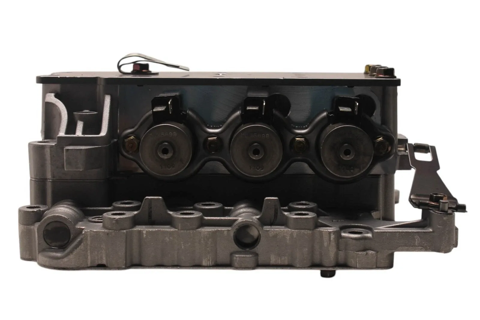 41740A - F4A41 F4A42 F4A51 W4A42, VALVE BODY, 5 SOLENOIDS, 1996-10/2004 image 4