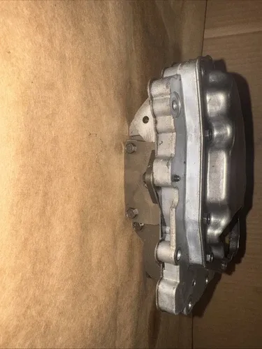 Ford C4 Valve Body Cast RF-C5AP-7A101, 8 Bolt image 3