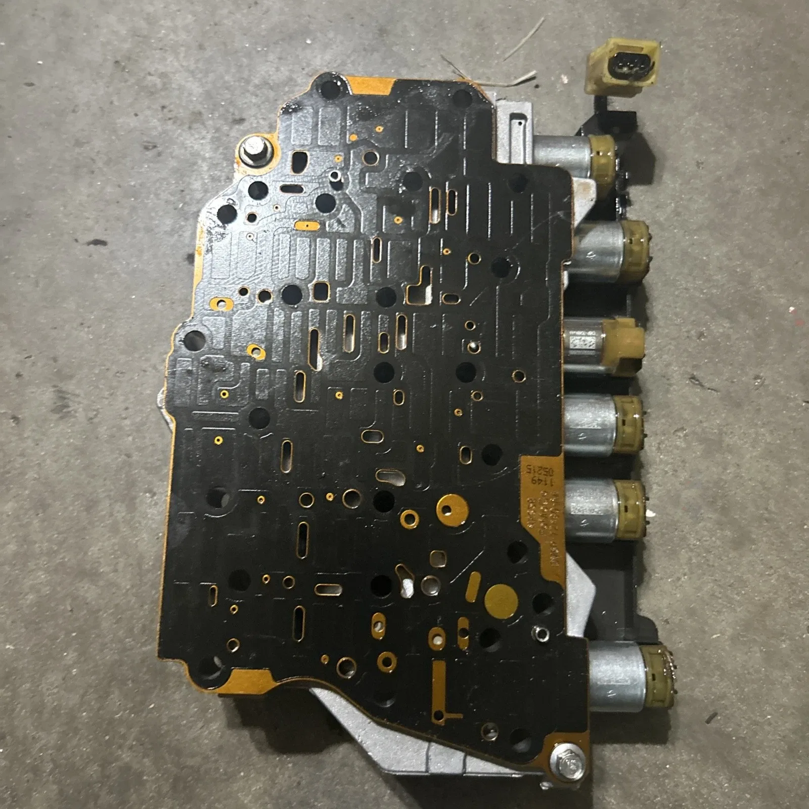 For 2015-2019 Ford Escape Fusion 1.5L 1.6L 2.0L 2.5L OEM 6F35 Trans Valve Body image 2