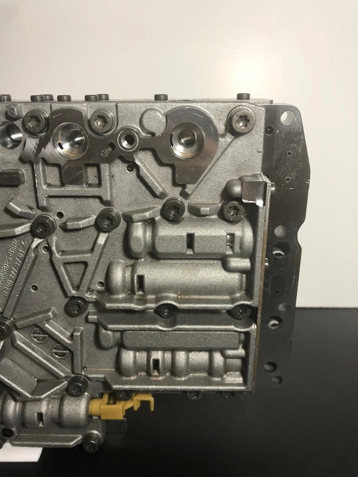 Mercedes-Benz 722.6 5-Speed Transmission Valve Body / TCU R2112770101 image 4