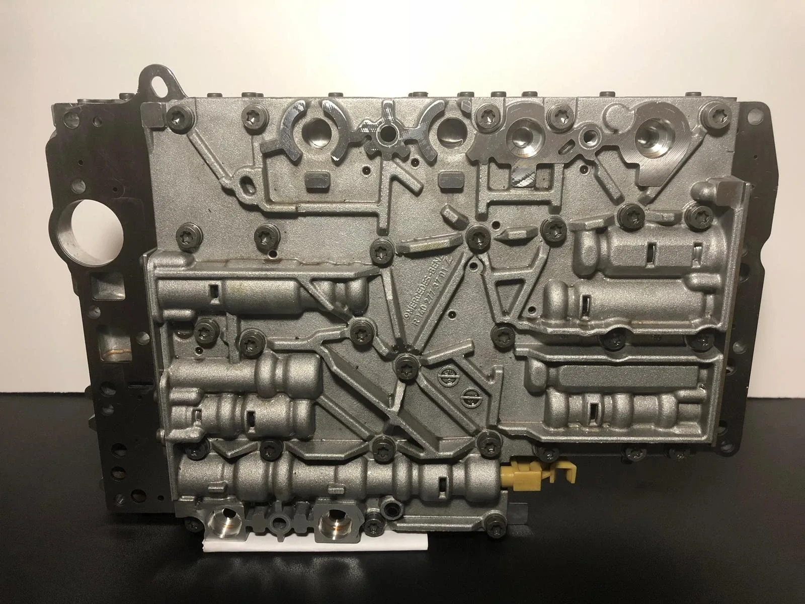 Mercedes-Benz 722.6 5-Speed Transmission Valve Body / TCU R2112770101