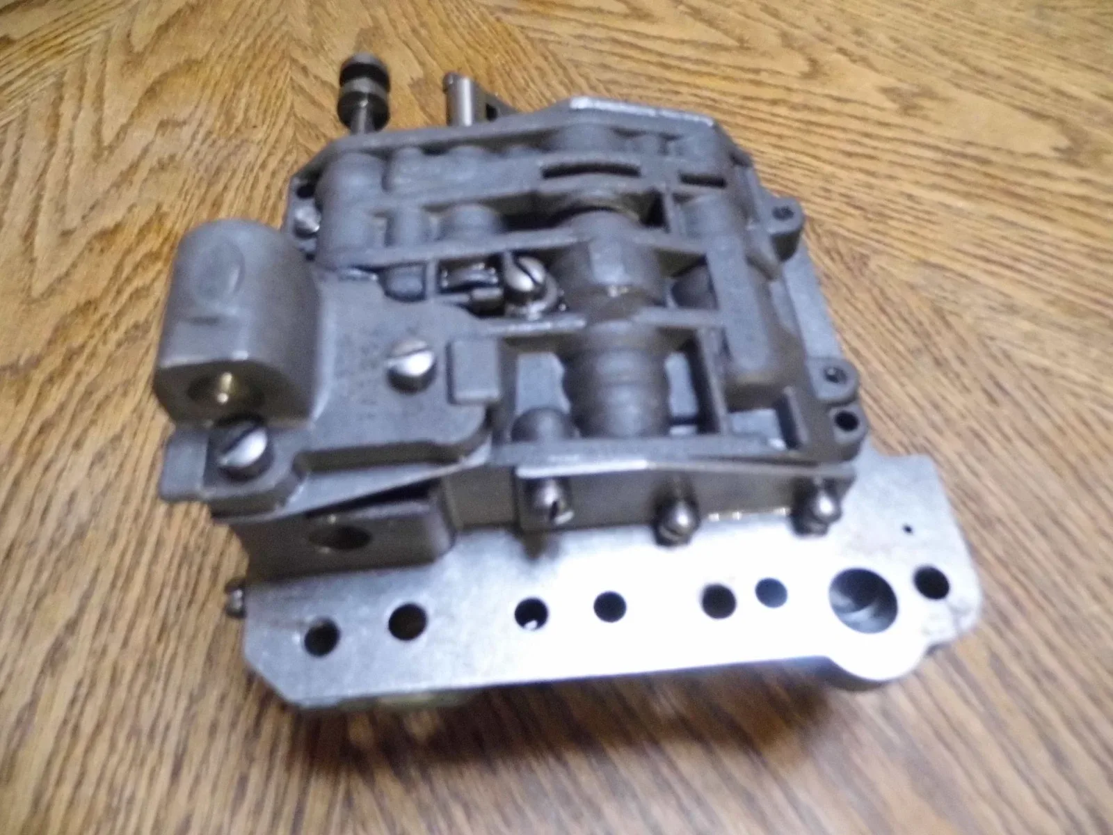 Early 60s Ford Cruise-O-Matic Valve Body image 2