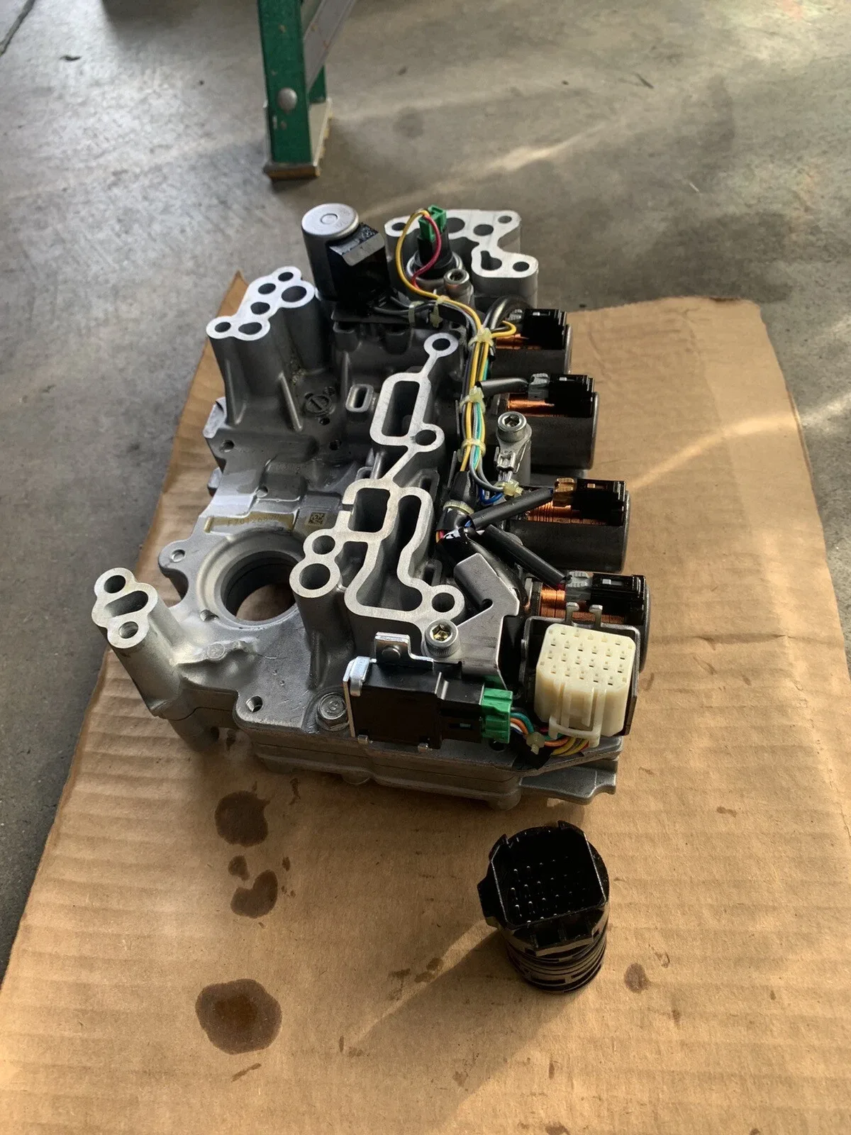 2012 Nissan Versa 1.6L CVT Genuine Nissan Valve Body