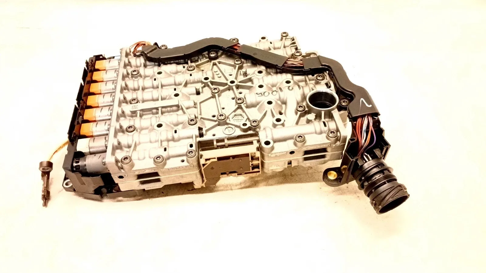 13-15 Audi C7 A6 Quattro 2.0 At Mechatronic Transmission Ngr Valve Body 121825