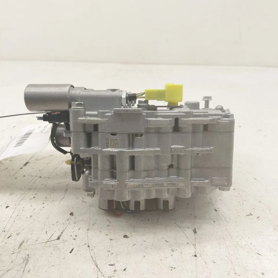 Subaru XV Crosstrek Automatic Transmission Valve Body  2025 2024 image 3