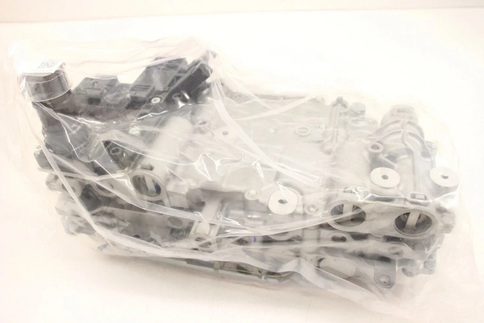 New OEM Genuine Mazda Valve Body Transmission 2014 Mazda6 6 2.5 FWD PYY7-21-C00C image 2