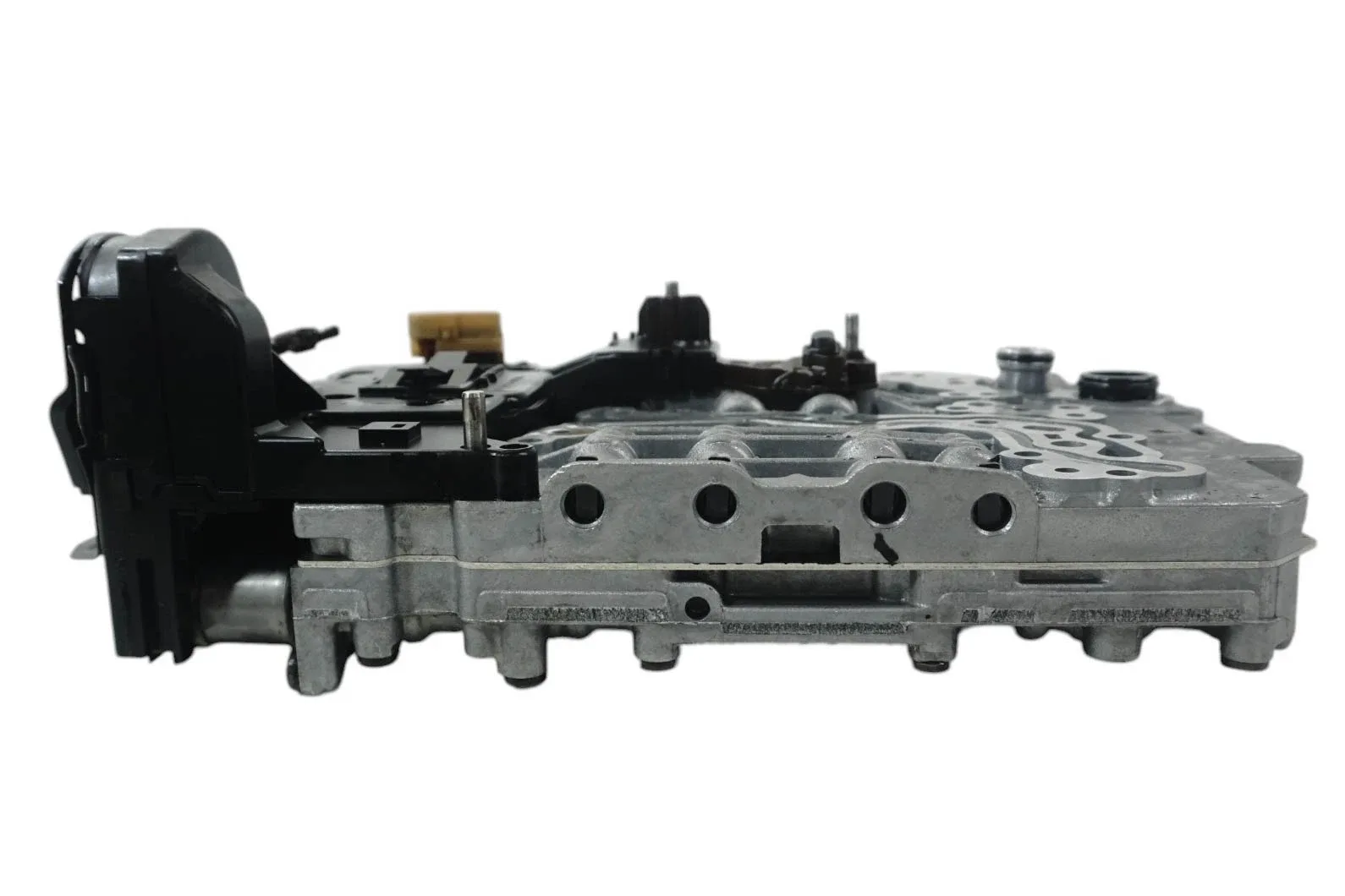 319740CB - 845RE, VALVE BODY, E-SHIFT, 1 BROWN-1 BLACK-3 WHITE-4 BLUE SOLENOID image 4