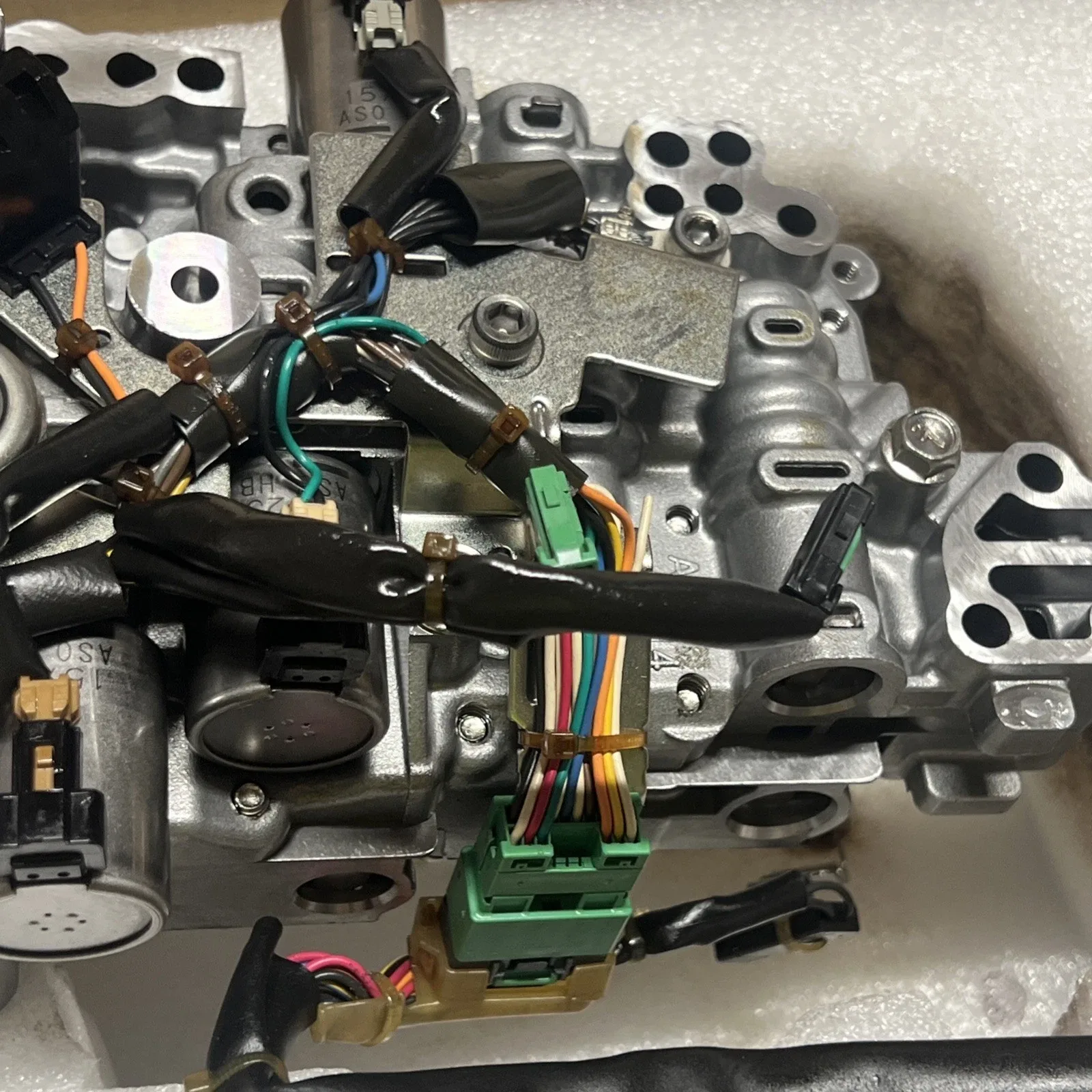 JF017E Valve Body CVT Transmission 3170529X6D For 13-19 Nissan Altima Pathfinder image 2