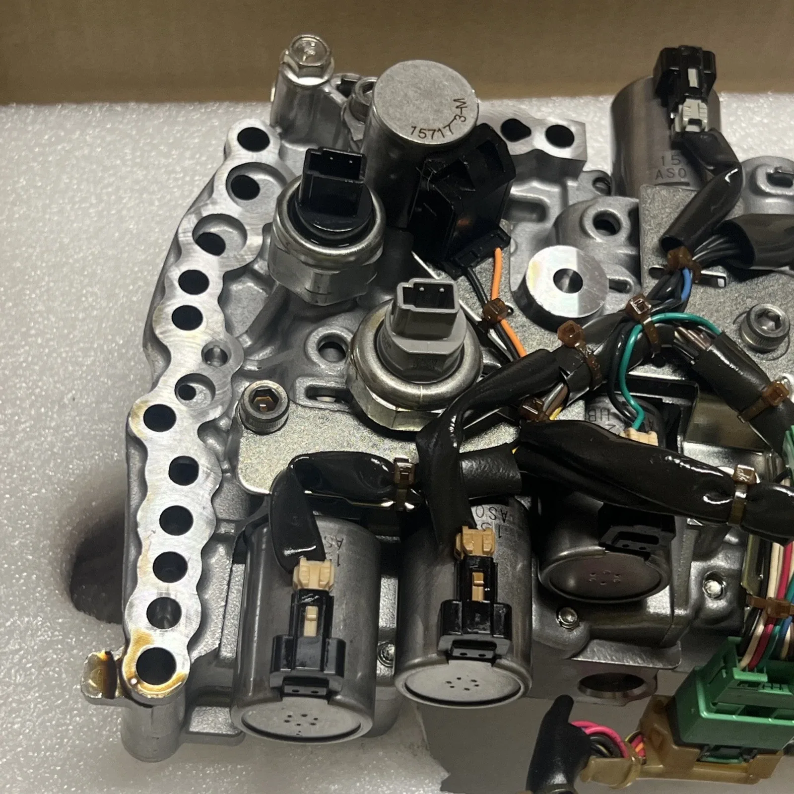JF017E Valve Body CVT Transmission 3170529X6D For 13-19 Nissan Altima Pathfinder image 3