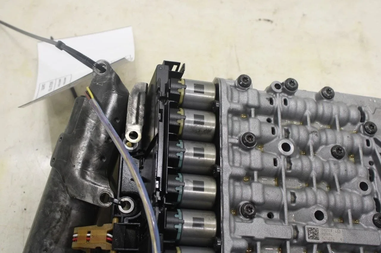 17-22 Alfa Romeo Giulia Ti 2.0L AWD Auto Transmission Valve Body 94K 1102427143 image 3