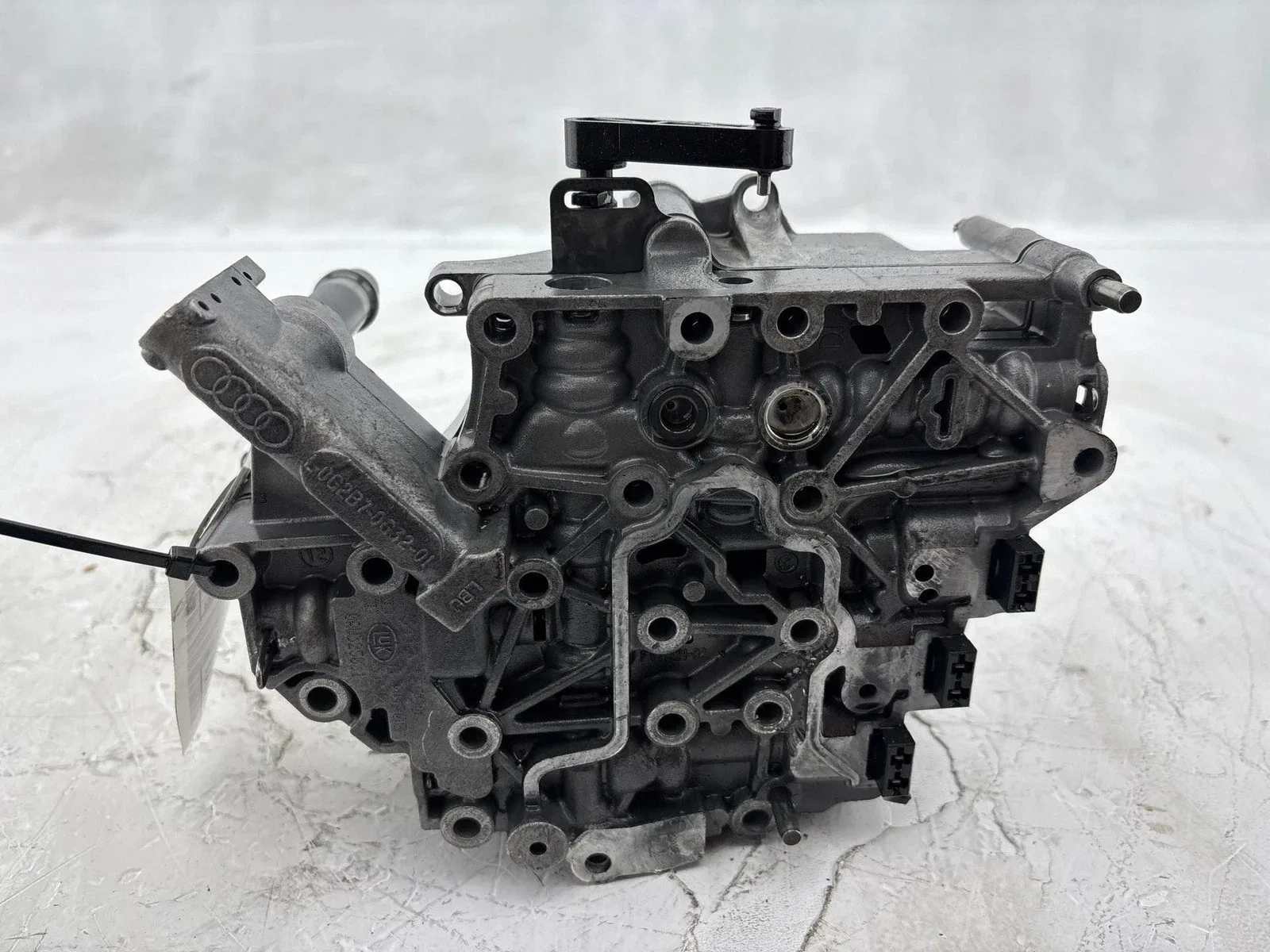 2013-2016 Audi A4 NDV 2.0L CVT Transmission Valve Body OEM image 2