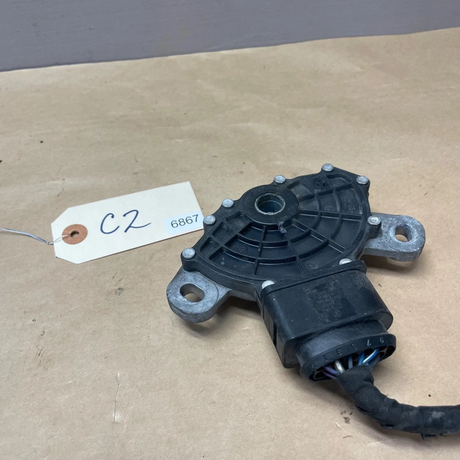 CAYENNE TOUAREG AUDI Q3 TRANSMISSION GEAR POSITION NEUTRAL SAFETY SWITCH SENSOR image 4