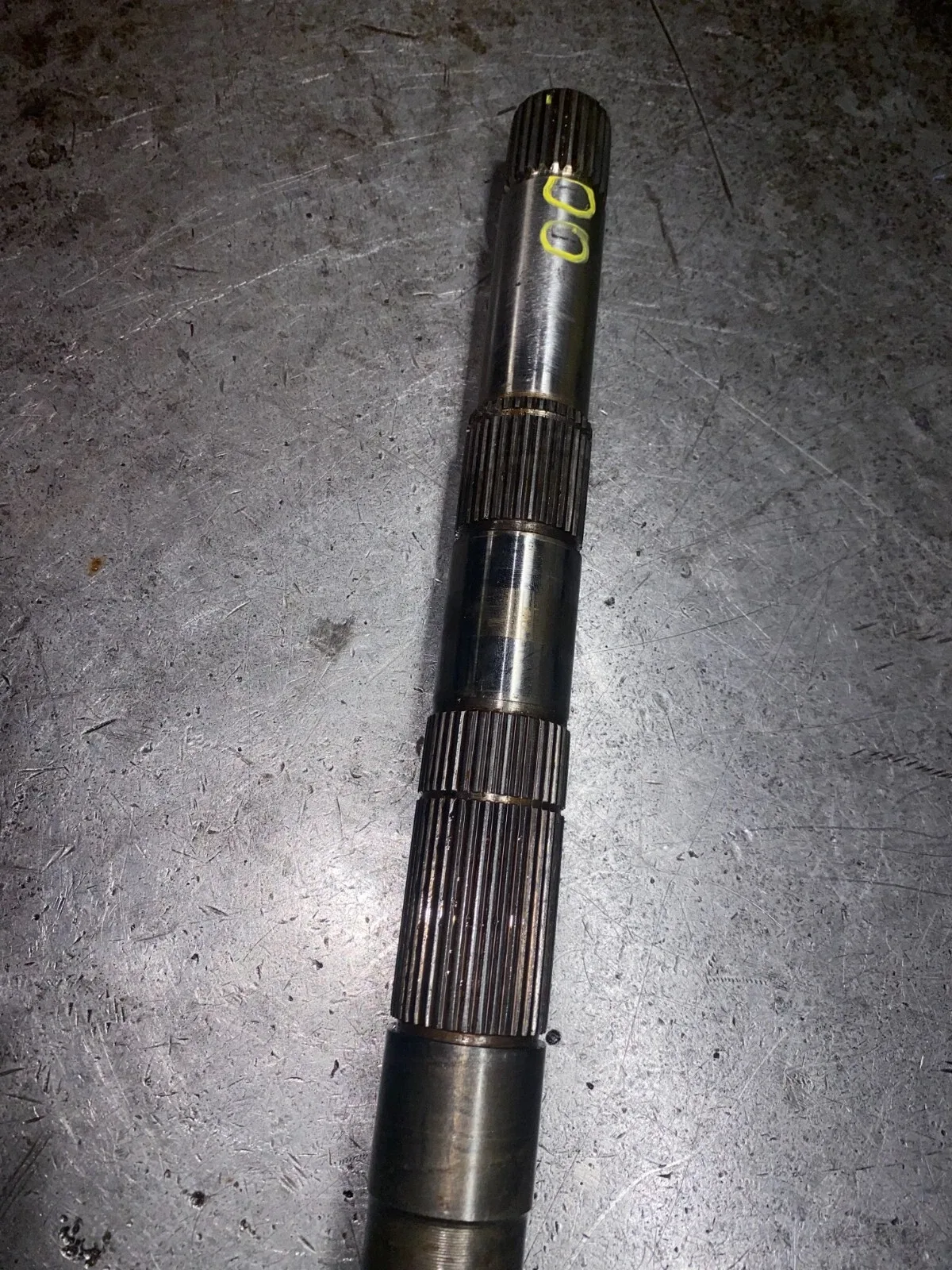 Ford C6 2wd out put shaft 26-5/6  lenth,READ ENTIRE LISTING.