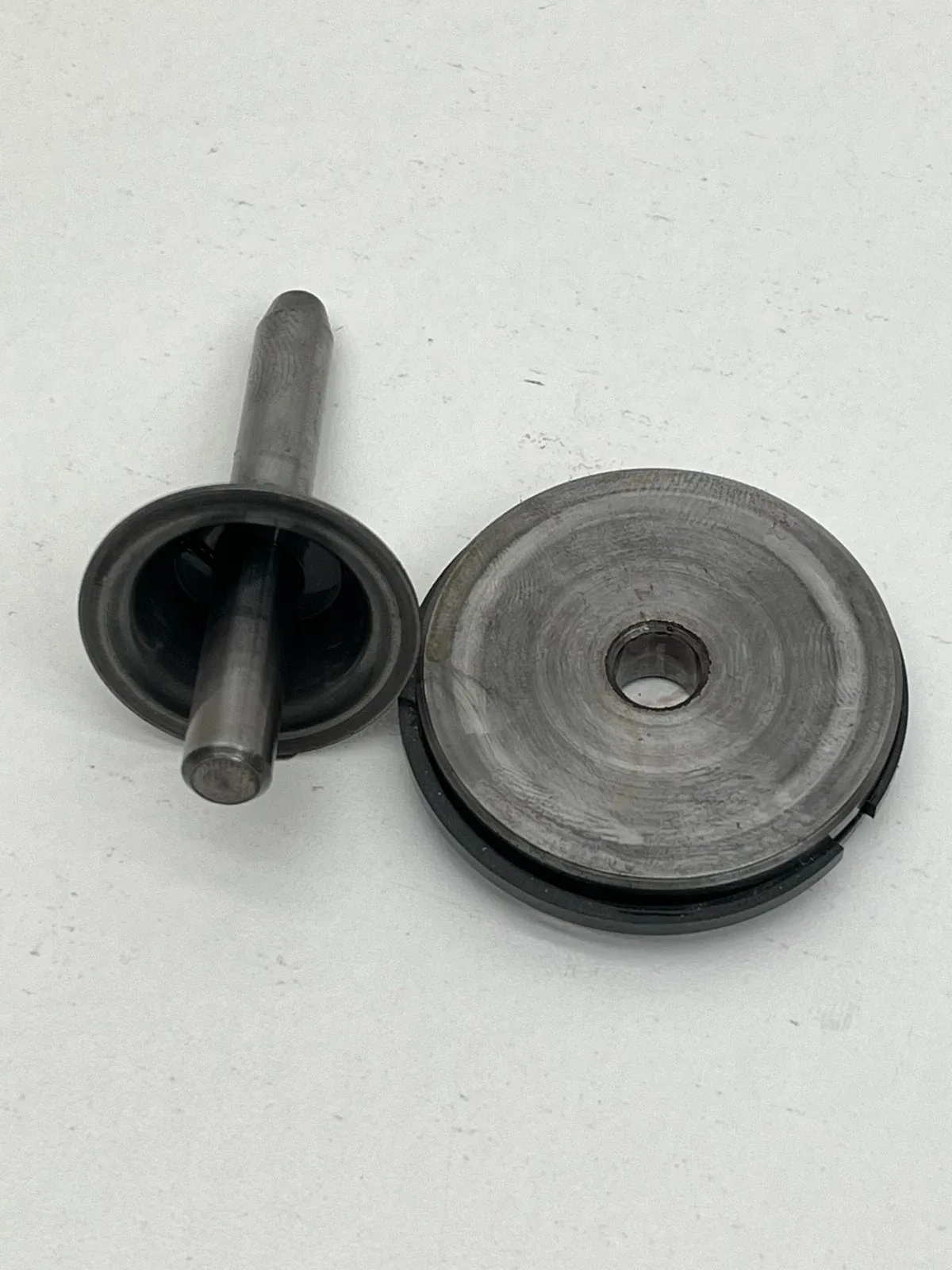 GM/GMC/Chevy Turbo 400 Valve Body Parts MPN 8670528 image 4