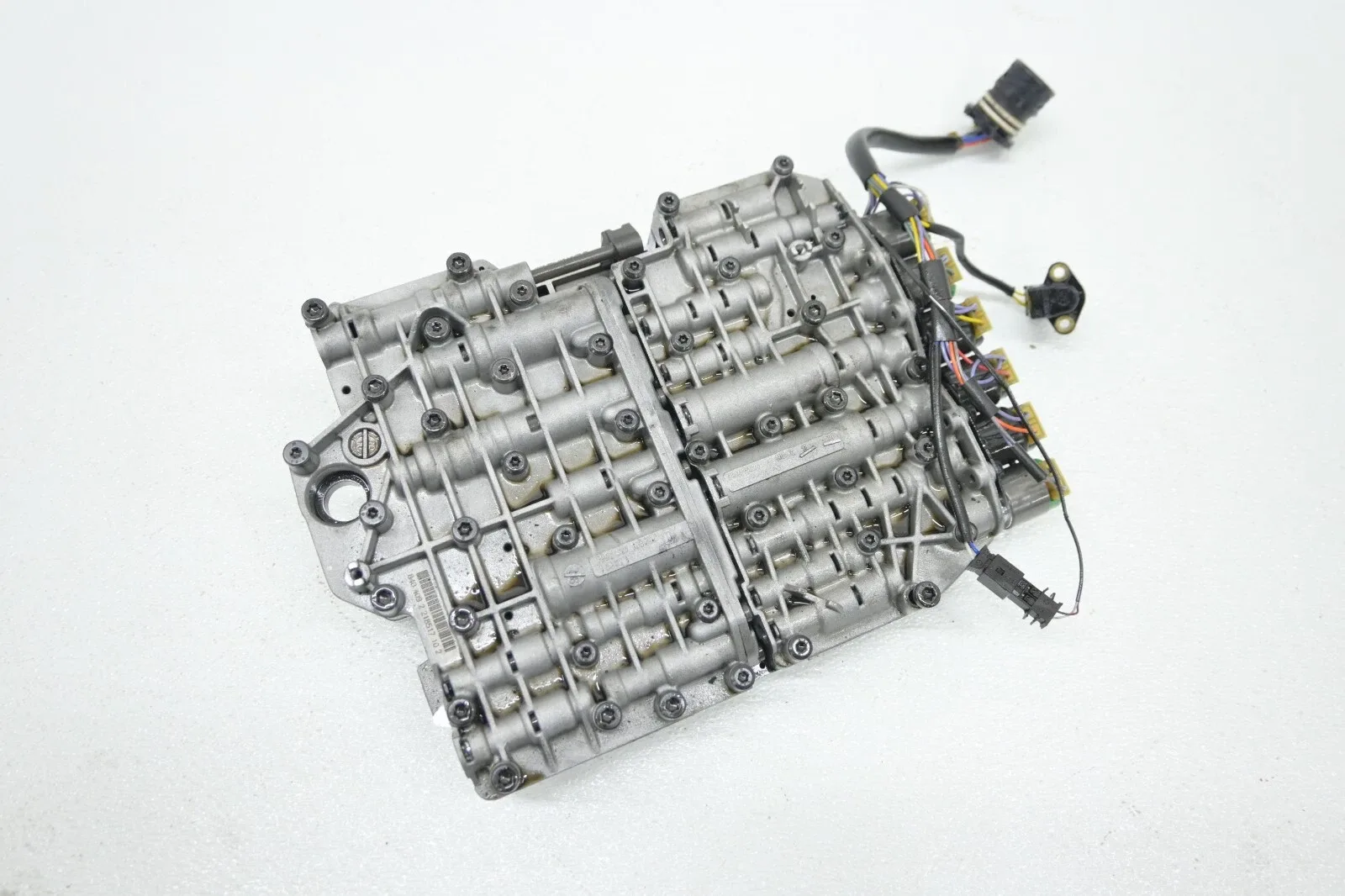 2000-2006 BMW E46 3 Series Automatic Transmission Valve Body Switch Unit 24307521362