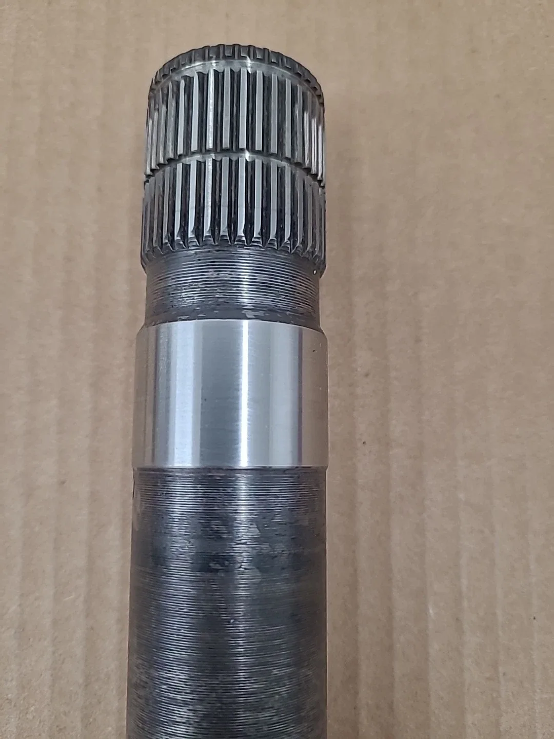 200-4R Output Shaft ‘81-up image 3