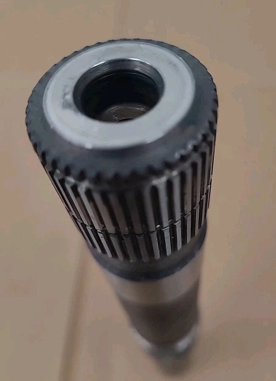 200-4R Output Shaft ‘81-up image 4