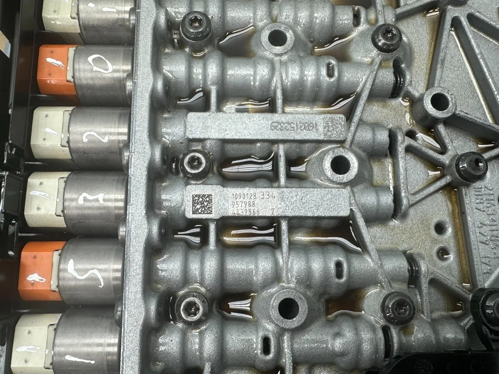 2014-2018 BMW 320i xDrive Valve Body (8HP-45X) - Part #8638282 image 4