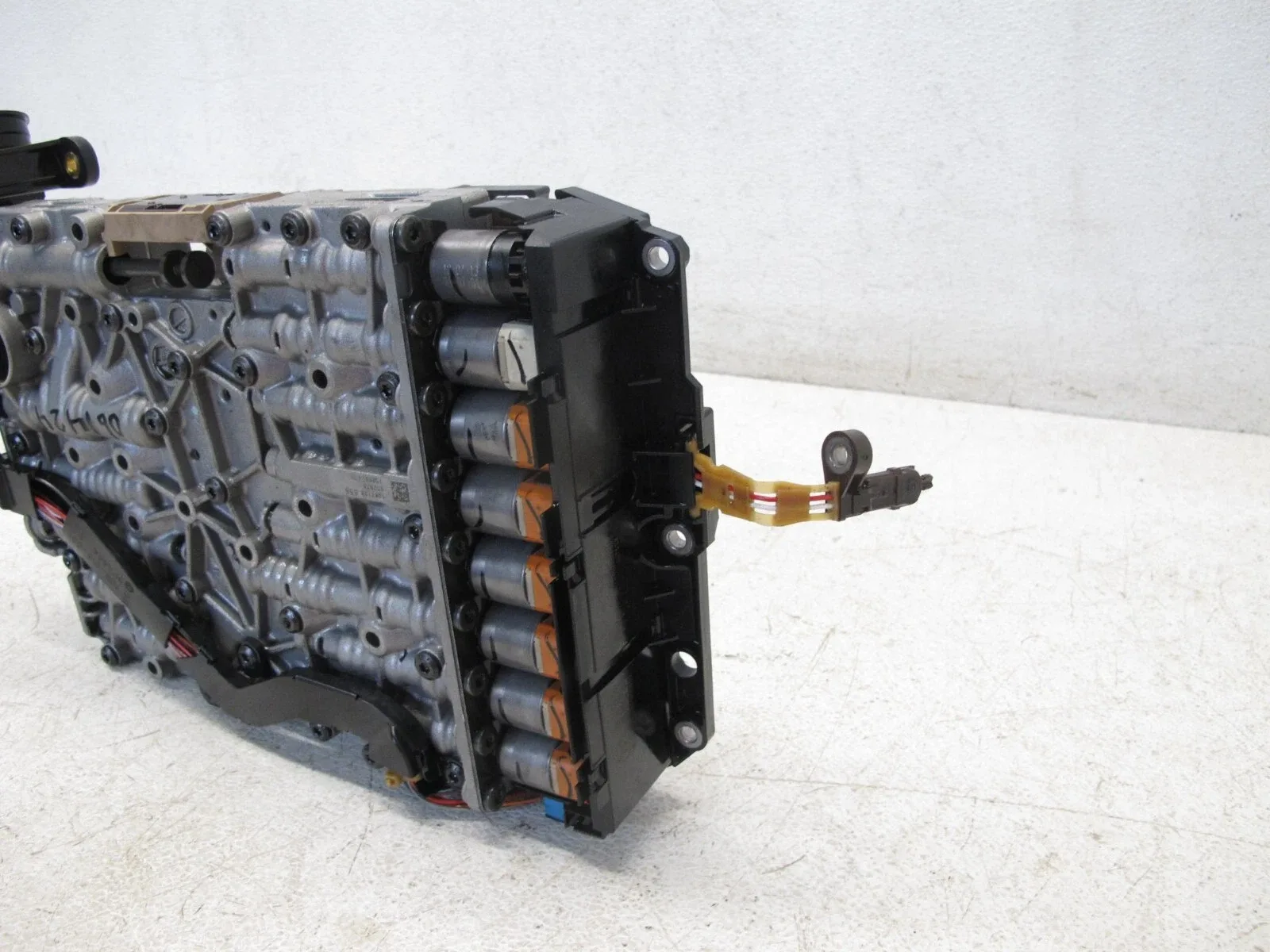 2013-2015 Audi A6 Quattro 2.0 Automatic Mechatronic Valve Body - 0260550082 image 2