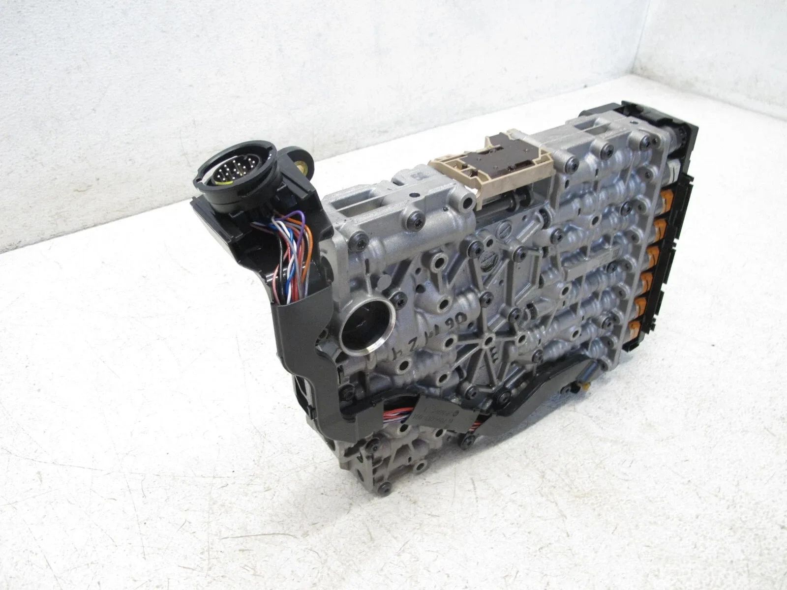 2013-2015 Audi A6 Quattro 2.0 Automatic Mechatronic Valve Body - 0260550082 image 3