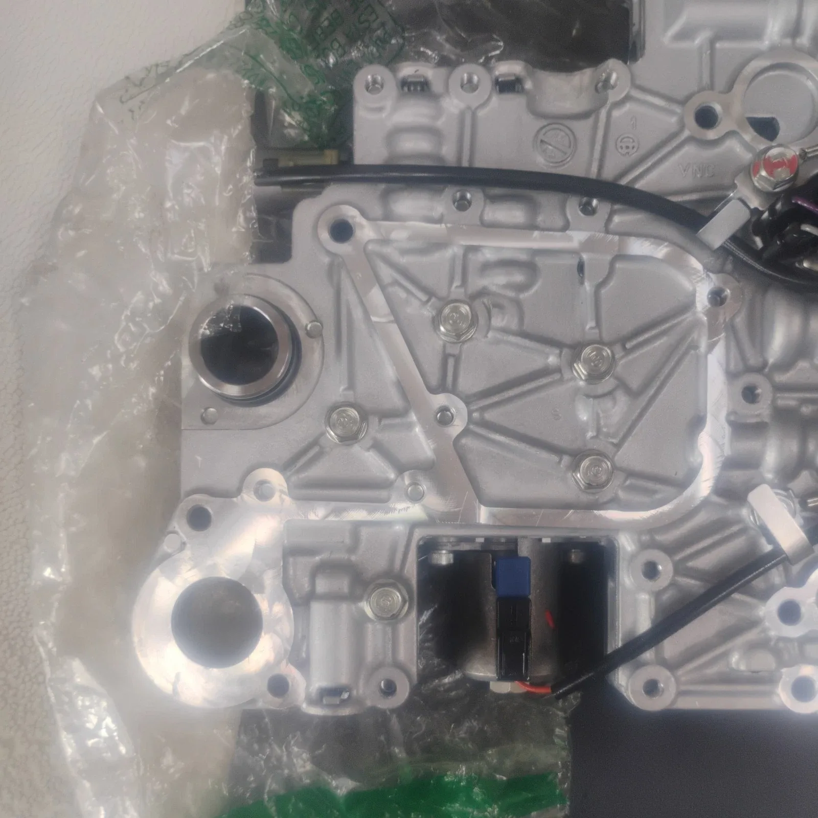 2010 SUBARU OUTBACK 2.5 L , REMANUFACTURED VALVE BODY CVT TRANSMISSION - (NOTES) image 2