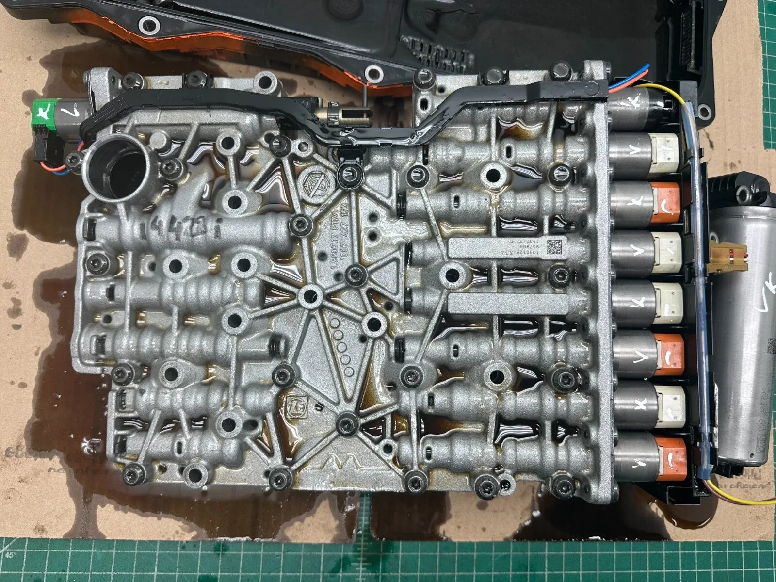 2014-2016 BMW 428i 8HP-45 Valve Body (MPN 8618877) image 2