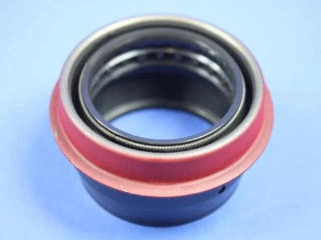 Genuine OEM Mopar Transfer Case Output Shaft Seal for Ram 2500, 3500 68033195AA image 3