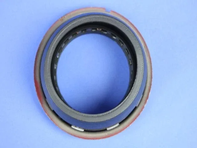 Genuine OEM Mopar Transfer Case Output Shaft Seal for Ram 2500, 3500 68033195AA image 4