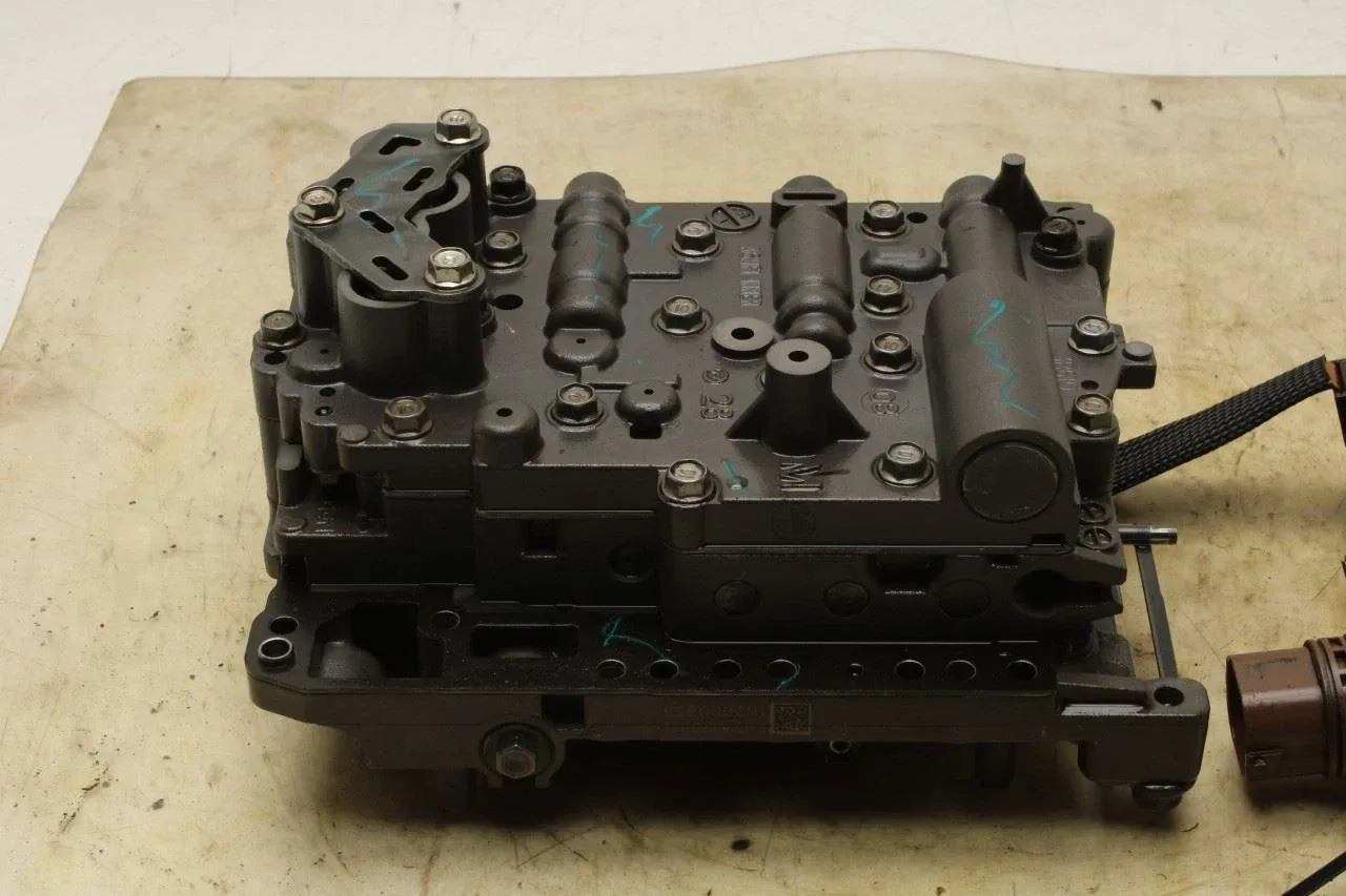 15-20 Kia Optima LX 2.4L FWD 6-Spd Auto Transmission Valve Body 69K 46210-3B800 image 3