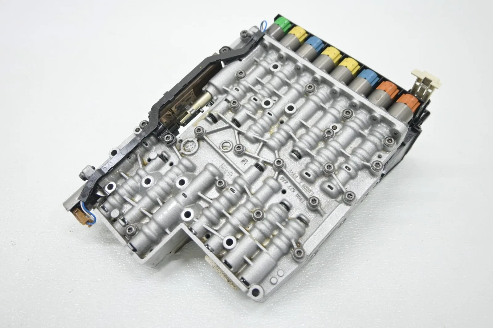 2010-2013 BMW X5 / X6 Valve Body Mechatronic Sleeve Unit MPN 24347588754