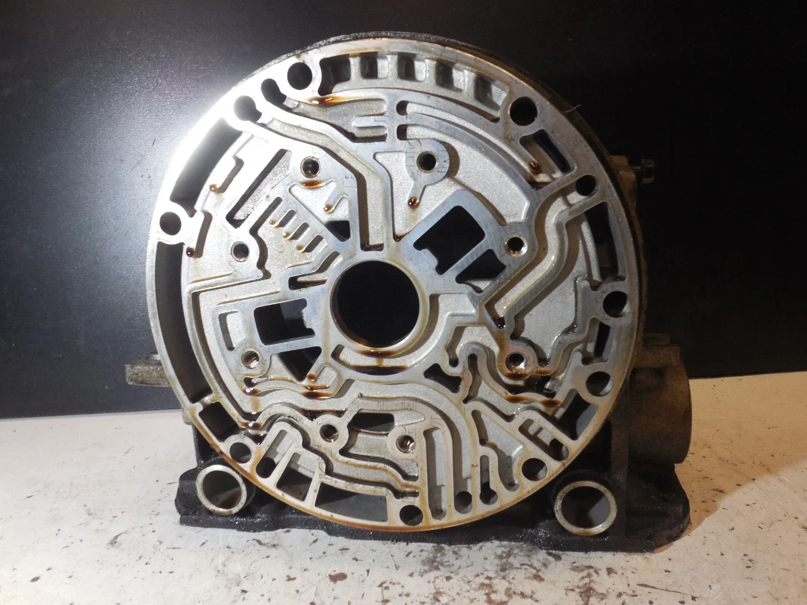 BMW E36 330i 96017506 GM Transmission Overdrive Casing Cover 4L30E Isuzu