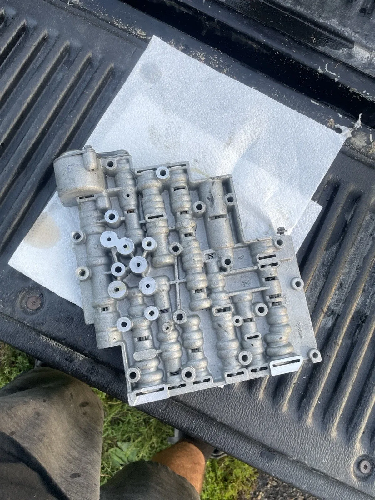 2005 GM 4L60 Valve Body Core