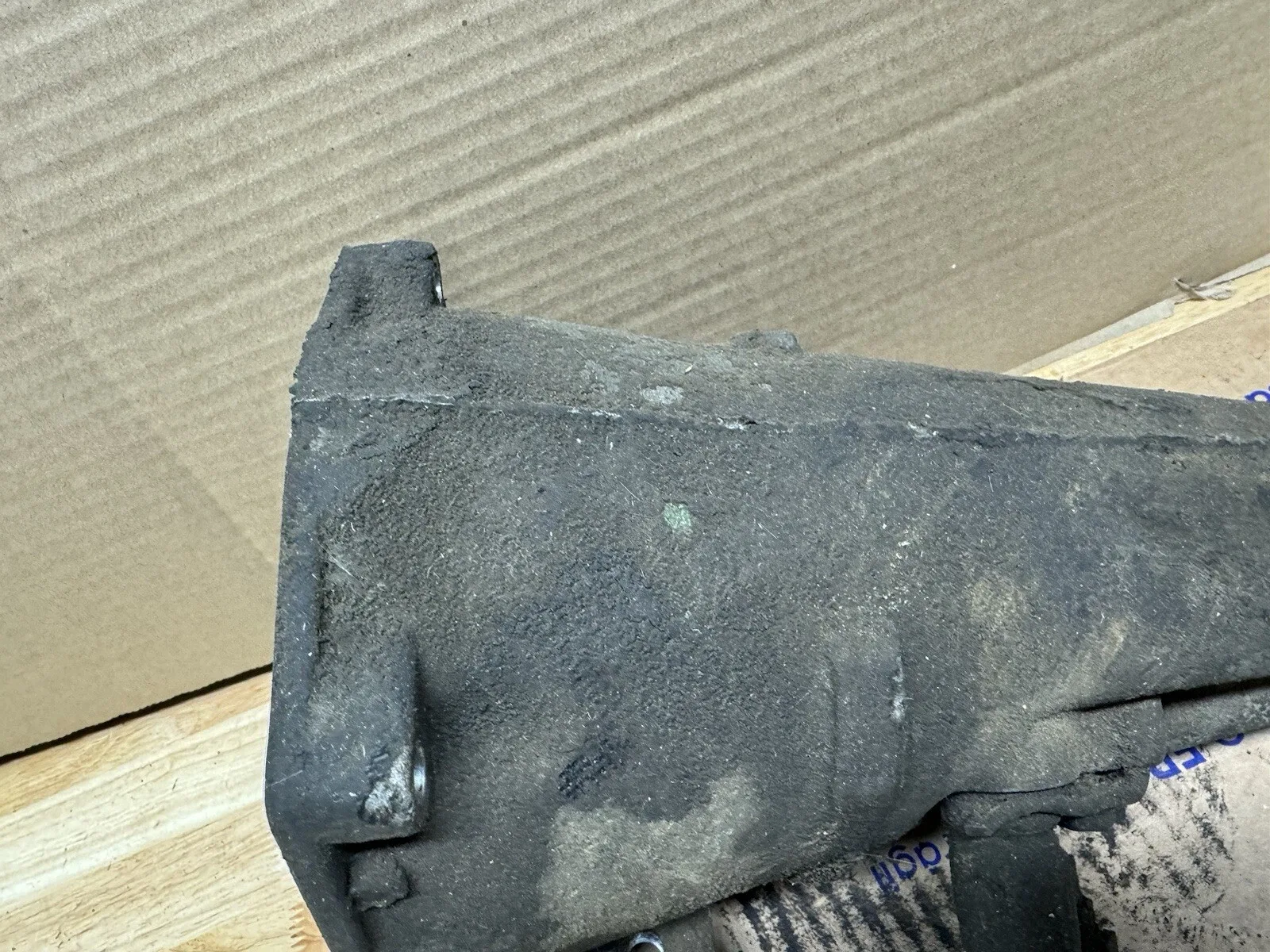 87 Ford IDI Diesel C6 2wd Tail Housing F250 F350 image 3